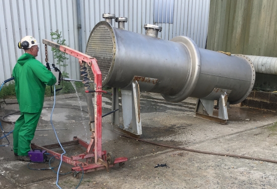 water jetting for industrial pipes
